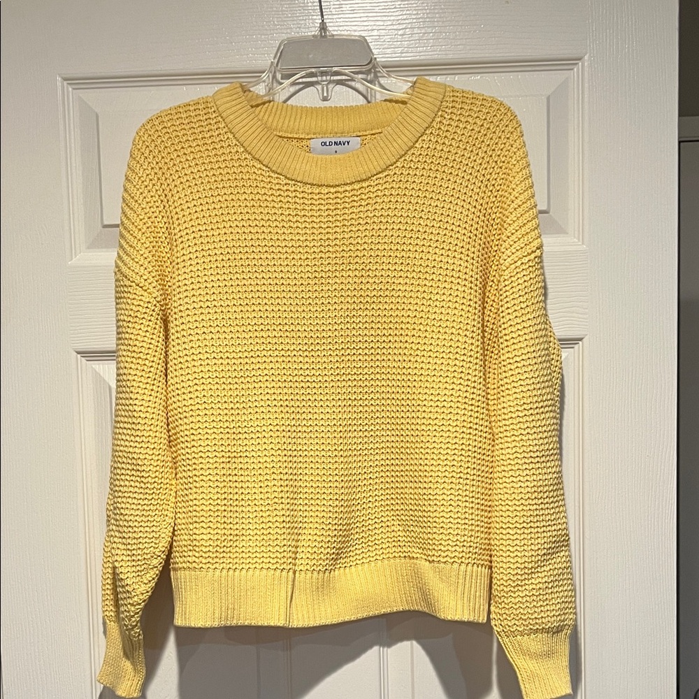 Old Navy Women's Sunny Yellow Crew Neck Sweater